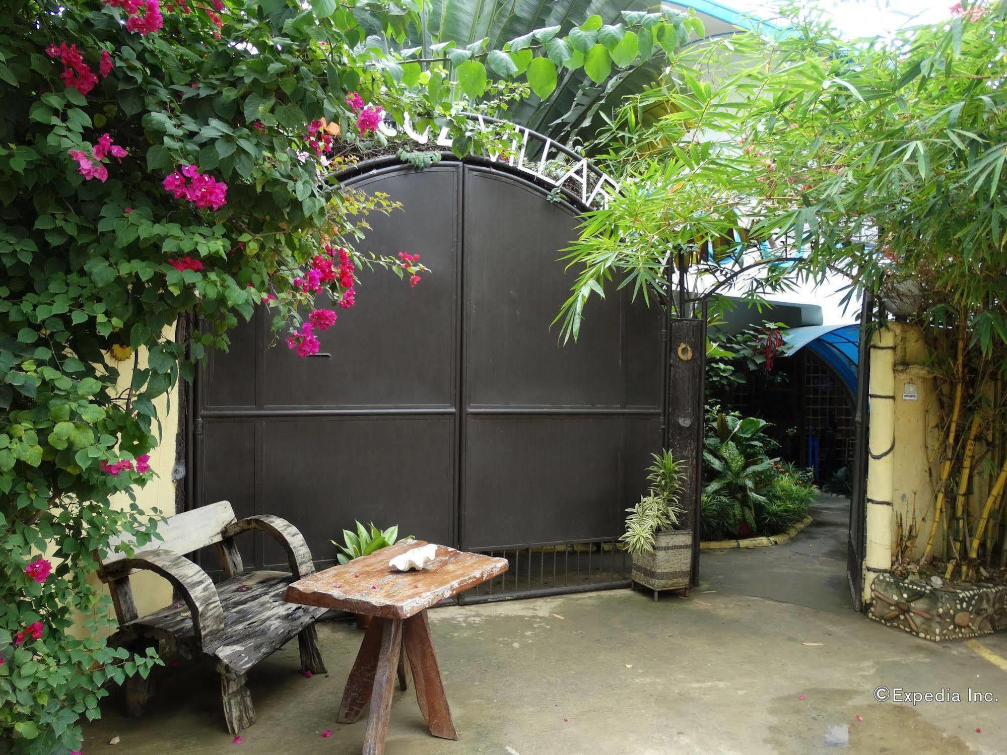 Floral Villarosa Puerto Princesa Bagian luar foto